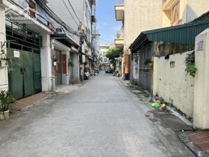 Cần bán 86,5m2 đất trong ngõ 466 Ngô Gia Tự. Ngay gần phố Vạn Hạnh và trường THCS