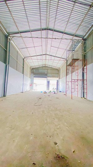 cho thuê kho 168 m2 trần hoàng na có điện 3 pha