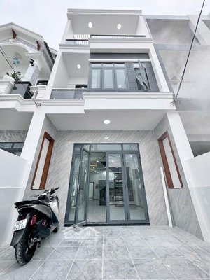 chủ gởi bán nhà phố 1 trệt 2 lầu (hoàn công) trục đường f7 khu tđc bửu long 3. giá chỉ 5,5 tỷ