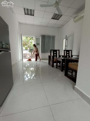 Cho thuê kho, văn phòng Bình Lợi, P.13 cũ, 10×10.5m, 15tr