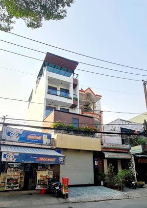 hàng hiếm mt thống nhất gò vấp 5x20m 4 tầng đct 30tr/tháng giá bán 15 tỷ tl