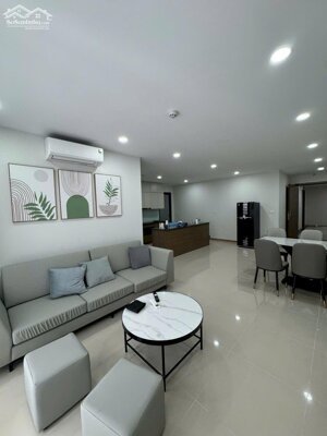 Cho thuê cc Sky 176 Định Công ,Hoàng Mai ,dt 104m,3pn,2vs,full đồ giá 15tr