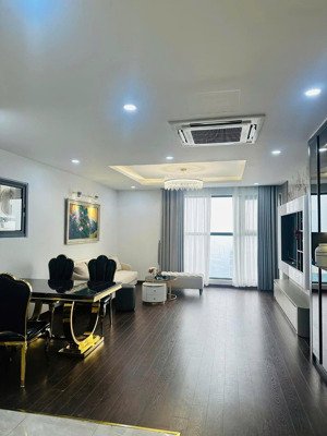 bán căn hộ flc cầu giấy 97m2 2pn 2vs 8.45 tỷ hướng mát, full nt