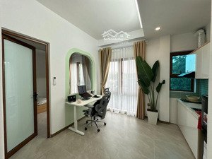 cho thuê phòng tầng 3, có thang máy