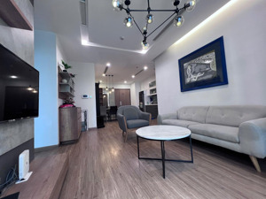 chính chủ cho thuê chung cư cao cấp vinhomes metropolis,liễu giai,ba đình, hà nội -diện tích: 80m2