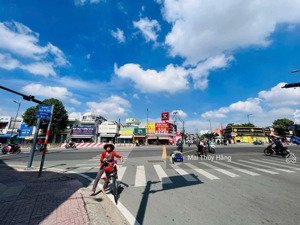 bán nhanh nhà 1t2l ngay phạm văn đồng - hxh thông - 75m2 giá hơn 7 tỷ - có sẵn thu nhập