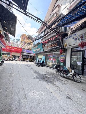 mặt phố kinh doanh phú đô 55m2 ngõ rộng 6m, sầm uất, 2 ô tô tránh nhà cấp 4 nhỉnh 11 tỷ