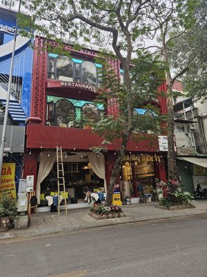 cho thuê nhà mặt phố hào nam 70m² x 3 tầng mt 5m chỉ 45tr kinh doanh mọi mô hình.