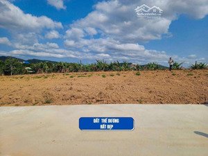 view thụy sĩ thu nhỏ 550 triệu 150m2 sẵn thổ cư ngoại ô đà lạt