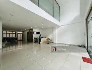 trệt lửng 7x20m (190m2) trục chính nguyễn thị nhung vạn phúc, vị trí đẹp, đường lớn 35m. giá 28 tr