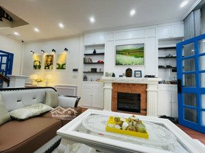 vũ xuân thiều - nguyên căn - siêu phẩm - full đồ - ô tô đỗ cửa