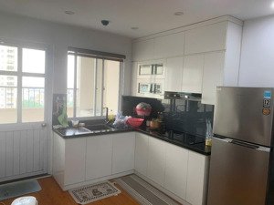 chính chủ cần bán gấp căn hộ chung cư quân đội ct2a thạch bàn 70m2-2 ngủ 2vs