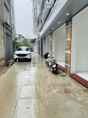 bán nhà riêng tại xã ngọc hồi, thanh trì, hà nội 8,5 tỷ, 40 m2