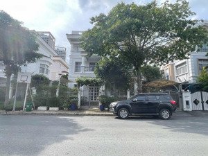 bán biệt thự đơn lập nam viên đường số 17 cách công viên lớn vài bước chân