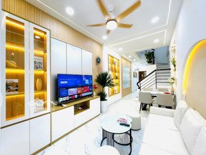 bán nhà hxh gần bv gia định, 60m2, 2 tầng btct, 3pn 3wc, chỉ 7tỷ x