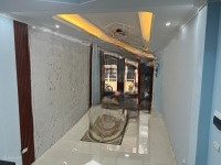 nhà 5 dân xây, tầng thang máy 9.5 tỷ khu phân lô quân đội cổ nhuế 2- thoáng trước, sau.