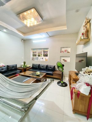 siêu hiếm huỳnh tấn phát quận 7 gần trường nguyễn văn hưởng 71m2 giá chỉ 5 tỷ 4