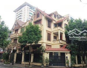 (hiếm) cho thuê mặt bằng kd nguyễn cơ thạch - 200m2 - 4t - lô góc - giá 35tr