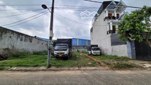 đất trục chính kdc , đối diện công viên, xây tự do 143m2 (ngang 5m ) full thổ