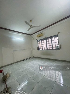 cho thuê nhà mt đường số 6- dương quang đông, dt : 5x20, nhà 1 trệt, 4 lầu, 8pn, 5wc, giá 20tr/th