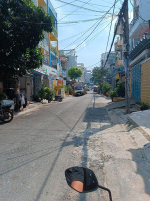 mặt tiền nguyễn thiệu lâu - tân phú, 4,65x21m, cấp 4, giá 10,8 tỷ tl