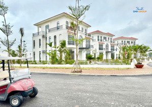bán biệt thự cạnh sân golf 358m2, xây 4 tầng, bể bơi riêng, giá tuyệt chủng 17 tỷ