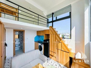 phòng có gác (duplex) full nội thất cửa sổ lớn ở nguyễn văn thương gần đh hutech quận bình thạnh