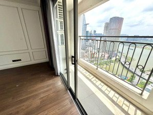 cho thuê căn hộ view sông 3 phòng ngủ 175m2 saigon royal