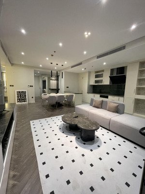 (uỷ quyền chính chủ) bán căn hộ 4pn - 121m2 ful nội thất cao cấp tại epic duy tân giá tốt và hiếm