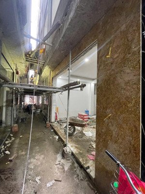 bán gấp nhà riêng 3pn + 3wc tại yên hòa, cầu giấy, hà nội giá tốt 9,3 tỷ, 33m2