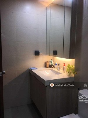 cho thuê các căn hộ ở vinhomes golden river 2 pn giá tốt nhất thị trường, dọn vào ở ngay