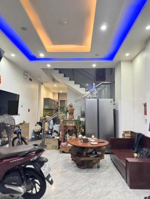 siêu vị trí tòa căn hộ thang máy gần hồ nghinh sát biển mỹ khê , mt phước mỹ