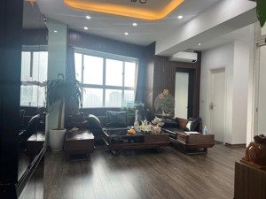 chủ nhà bán gấp căn hộ 3pn tòa ct5 - khu xa la, hà đông - full đồ - sổ lâu dài chỉ hơn 4.x tỷ