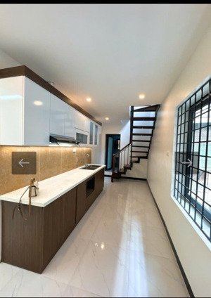 bán nhà tt giảng võ, 120m2 4 ngủ, 2 tầng, quận ba đình, đối diện vin giảng võ