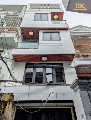 siêu phẩm phố hàng kênh chỉ sau 1 nhà mặt đường