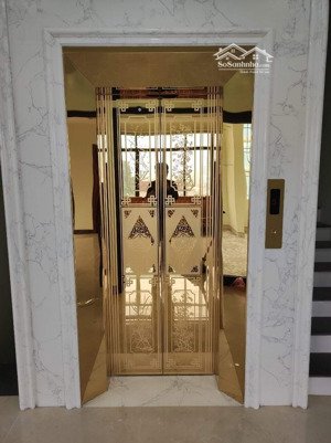 cho thuê vp, nhà hàng, kinh doanh, dt 98m2 x 5t 28 triệu. phố lạc long quân; nhà hai mặt tiền, mới