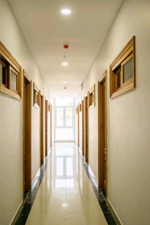 định cư nước ngoài bán nhà trần đình xu quận 1, 9.8x18m trệt 4 tầng tn: 140 triệu - gía 30 tỷ