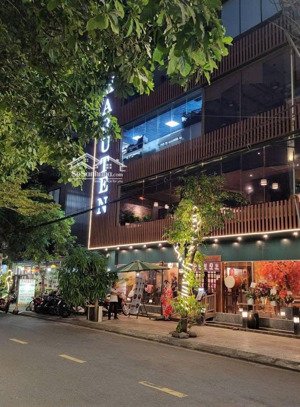 em chính chủ lô góc 2 mặt tiền tại đường lê quang đạo và phan tôn. ngay phố tây an thượng đà nẵng