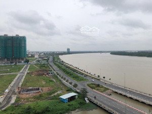 vị trí vàng! 2pn view sông cực phẩm đông nam, đầy đủ nội thất - đảo kim cương, liên hệ xem nhà ngay
