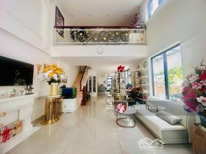 lakeview city 23 tỷ sở hữu ngay shophouse 4 tầng. dt 7x20m sẵn nội thất cao cấp (có thang máy)