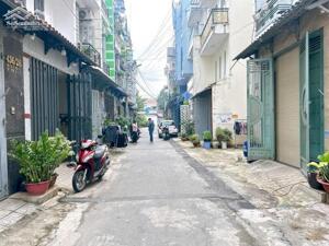 Nhà khu VIP 1 trệt 1 lửng 2 lầu hiệp thành 13 q12