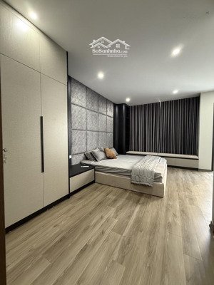 chủ nhà quyết b.án - g.iá nào cũng chốt hạ siêu phẩm phố phúc đồng 50m2 mặt tiền 4.8m 7 tầng giá 13