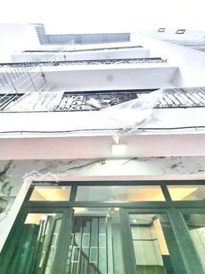 ngõ thông - ô tô sát nhà - xây mới - tiện ích bạt ngàn tân mai - hoàng mai : 33m -5 tầng - 6,58 t