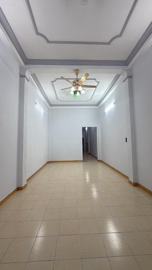 hẻm xe tải 436b đường 3/2 - 3.6 x 18m 2 lầu 4pn 3 wc- nhà mới trống suốt giá 25 triệu/tháng p12 q10