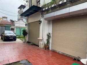 bán nhà 4 tầng tt trâu quỳ, gia lâm(nay là xã gia lâm), đường ô tô, sổ đỏ chính chủ, giá hấp dẫn