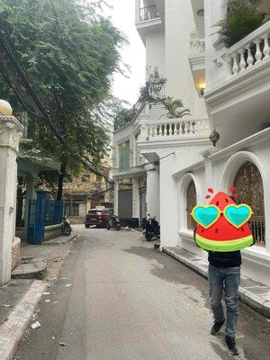 bán biệt thự đẹp tại cầu giấy diện tích 180m2 5 tầng mặt tiền 15m giá 60 tỷ tl