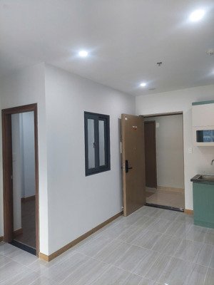 chính chủ bán rẻ căn hộ bcons 2pn 2wc 61m2 giá 1,98 tỷ giá full. có hỗ trợ vay - xem nhà mới giao