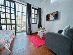 căn hộ 1pn 40m ban công rộng full nội thất cao cấp