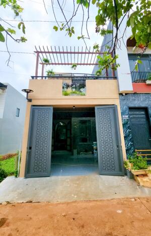 Nhà Mê, TC 5,*17,hẻm Trần Quý Cáp,gần chợ,gần Bệnh Viện Vùng.