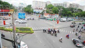 bán nhà(63m2) đường trường chinh p.4 tân bình,ngay ngã tư bảy hiền, dt 3,9x17,5m 2 lầu giá 7,2tỷ tl